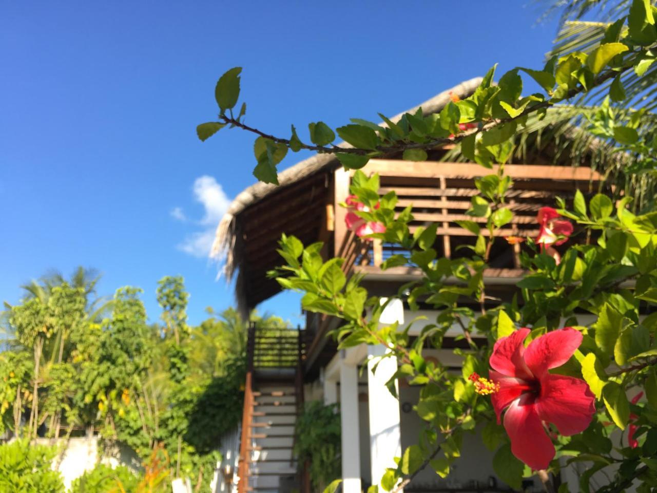 Ufa Escape Hotel Dhigurah  Exterior photo